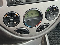 Ford - 2005 - focus - 1.6-16v futura - 22-rd-nh - afbeelding 14 van  14