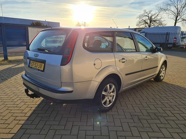 Ford - 2006 - focus wagon - 1.6-16v champion - 57-sj-jv - afbeelding 6 van  12