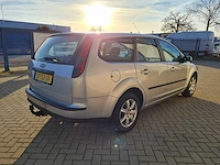 Ford - 2006 - focus wagon - 1.6-16v champion - 57-sj-jv - afbeelding 6 van  12