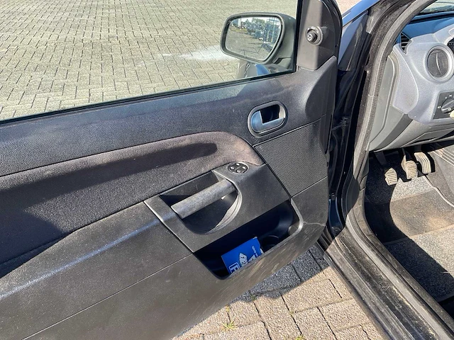 Ford - 2007 - fiesta - personenauto - afbeelding 7 van  25