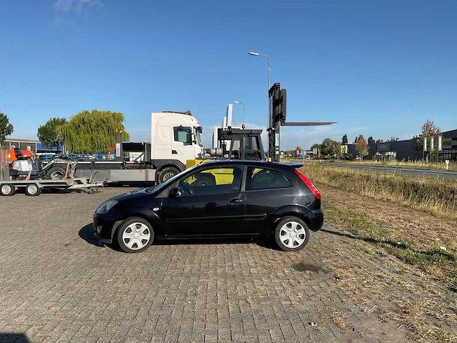 Ford - 2007 - fiesta - personenauto - afbeelding 20 van  25