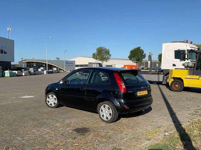 Ford - 2007 - fiesta - personenauto - afbeelding 21 van  25