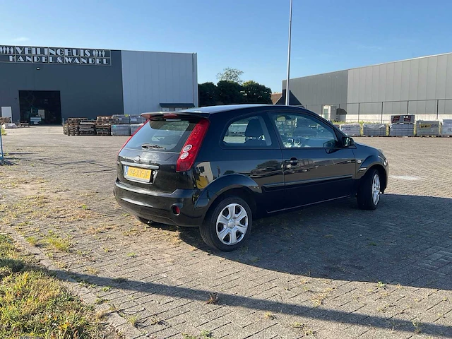 Ford - 2007 - fiesta - personenauto - afbeelding 23 van  25