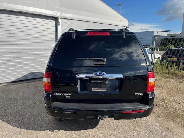 Ford - 2009 - explorer - personenauto - afbeelding 9 van  11