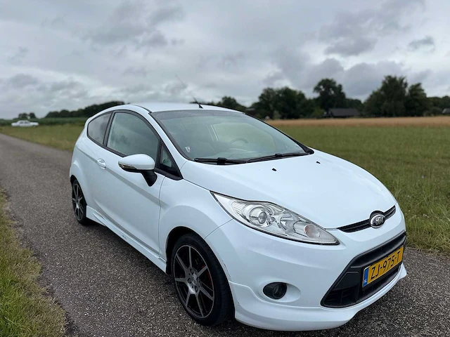 Ford - 2009 - fiesta - 1.6 sport - zj-975-t - afbeelding 5 van  11