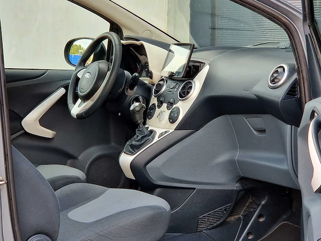 Ford - 2009 - ka - 1.2 titanium - 83-kfj-7 - afbeelding 17 van  20