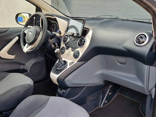 Ford - 2009 - ka - 1.2 titanium - 83-kfj-7 - afbeelding 18 van  20