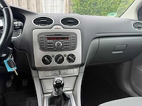 Ford - 2011 - focus - 1.6 comfort - 14-pgn-7 - afbeelding 7 van  18