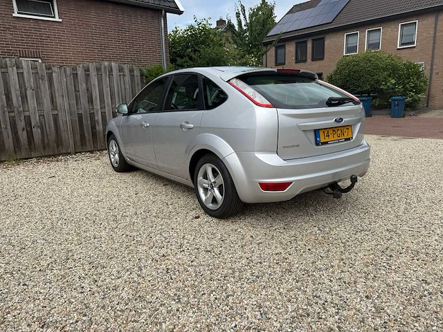 Ford - 2011 - focus - 1.6 comfort - 14-pgn-7 - afbeelding 17 van  18