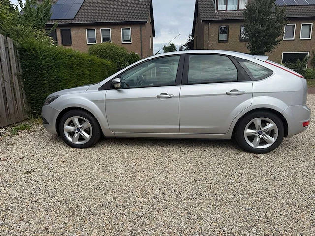 Ford - 2011 - focus - 1.6 comfort - 14-pgn-7 - afbeelding 18 van  18