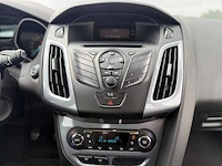 Ford - 2012 - focus - 1.6 ti-vct titanium - 23-txv-9 - afbeelding 4 van  13