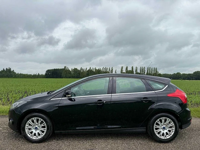 Ford - 2012 - focus - 1.6 ti-vct titanium - 23-txv-9 - afbeelding 6 van  13
