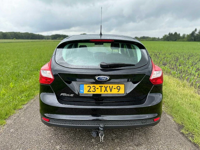 Ford - 2012 - focus - 1.6 ti-vct titanium - 23-txv-9 - afbeelding 8 van  13