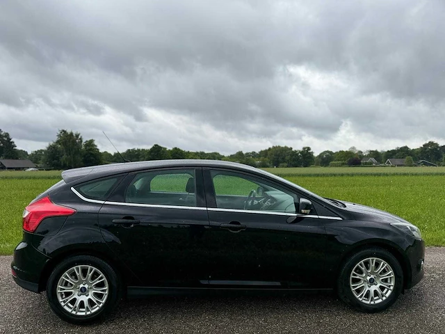 Ford - 2012 - focus - 1.6 ti-vct titanium - 23-txv-9 - afbeelding 10 van  13