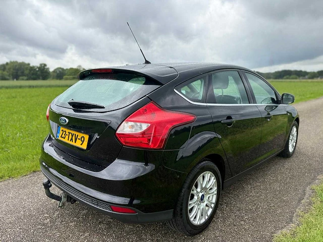 Ford - 2012 - focus - 1.6 ti-vct titanium - 23-txv-9 - afbeelding 11 van  13