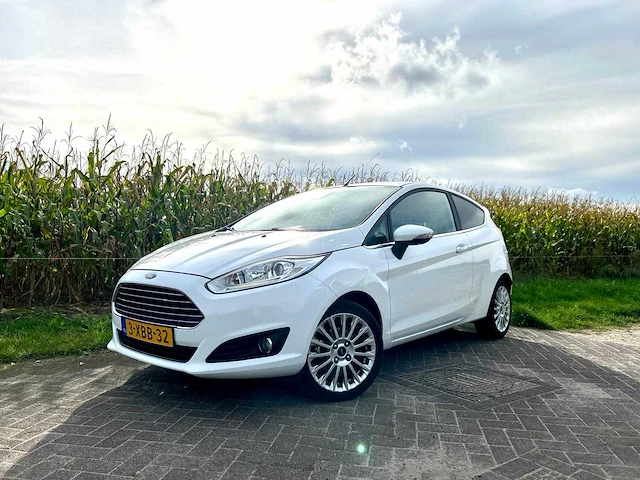 Ford - 2014 - fiesta - 1.0 ecob. titanium - personenauto - afbeelding 1 van  23
