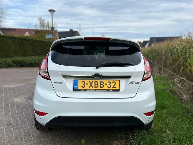 Ford - 2014 - fiesta - 1.0 ecob. titanium - personenauto - afbeelding 18 van  23