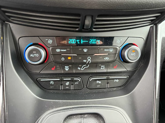Ford - 2017 - kuga - 1.5 ecob. vignale - z-996-hg - afbeelding 13 van  30