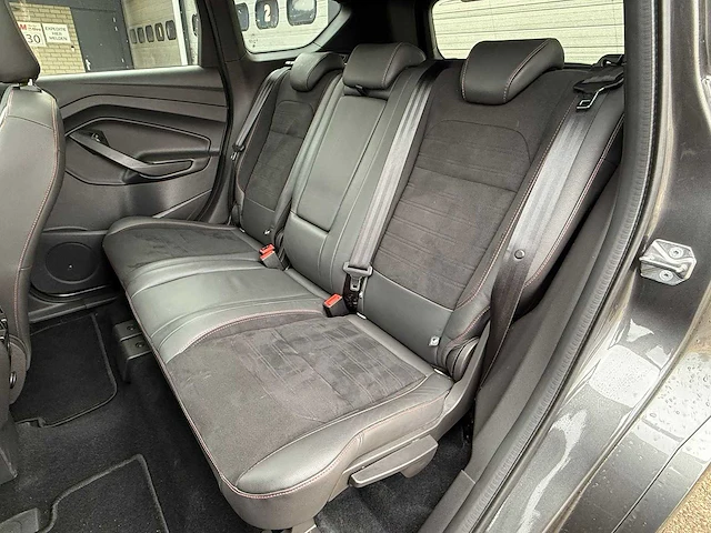 Ford - 2017 - kuga - 1.5 ecob. vignale - z-996-hg - afbeelding 22 van  30