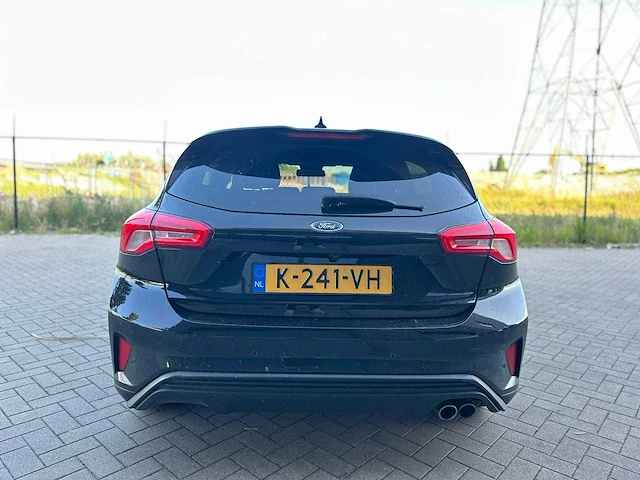 Ford - 2021 - focus - 1.5 ecobl. st l.xbns - personenauto - afbeelding 19 van  24