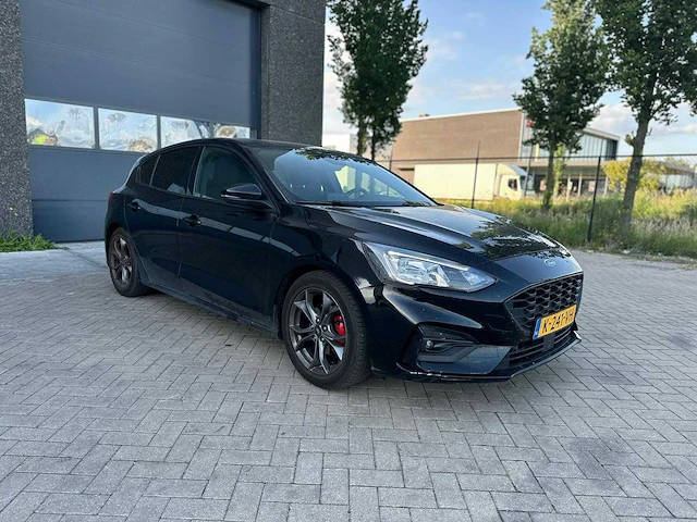 Ford - 2021 - focus - 1.5 ecobl. st l.xbns - personenauto - afbeelding 22 van  24