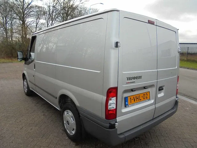 Ford - 260s 2.2 tdci econed - 1-vhl-02 - afbeelding 8 van  13