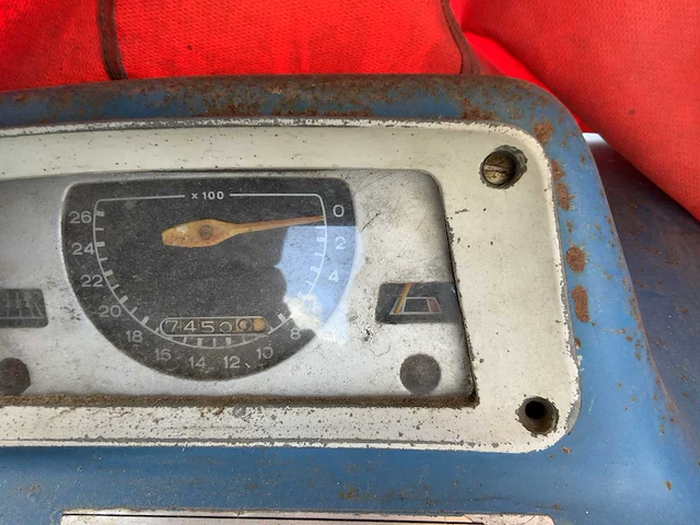 Ford - 3000 - oldtimer - tractor - 1966 - afbeelding 5 van  25