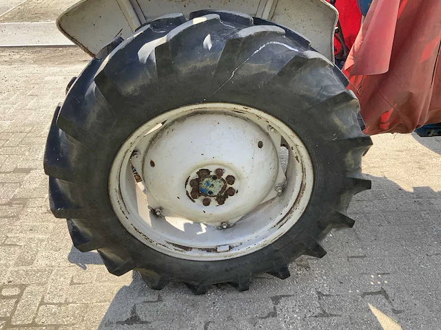 Ford - 3000 - oldtimer - tractor - 1966 - afbeelding 15 van  25