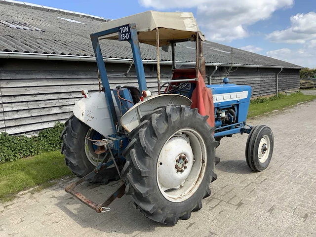 Ford - 3000 - oldtimer - tractor - 1966 - afbeelding 21 van  25