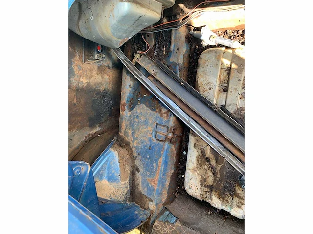 Ford - 302 - mustang - oldtimer - afbeelding 2 van  12