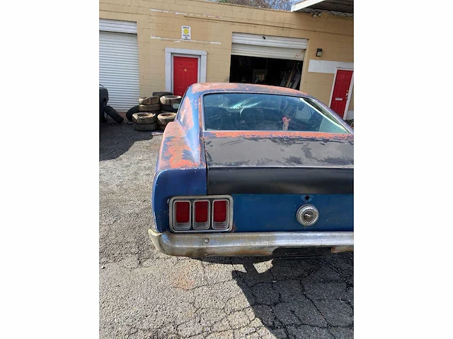 Ford - 302 - mustang - oldtimer - afbeelding 8 van  12