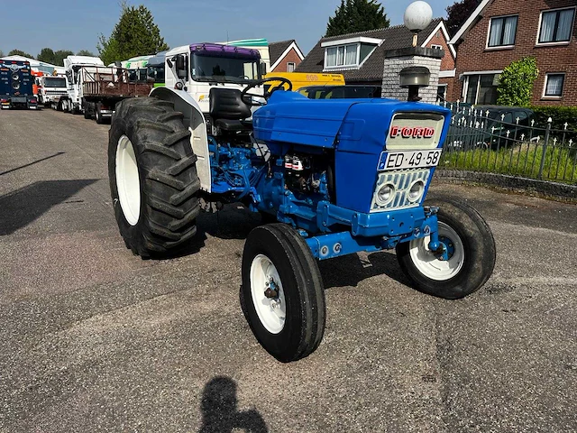 Ford - 4500 - oldtimer tractor - afbeelding 3 van  16