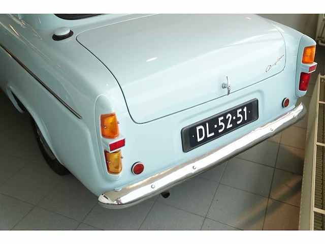 Ford - anglia 101 e (1959) - afbeelding 13 van  65