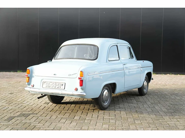 Ford - anglia 101 e (1959) - afbeelding 56 van  65