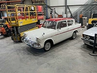 Ford - anglia sportsman - oldtimer