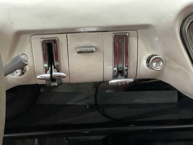 Ford - anglia sportsman - oldtimer - afbeelding 20 van  30