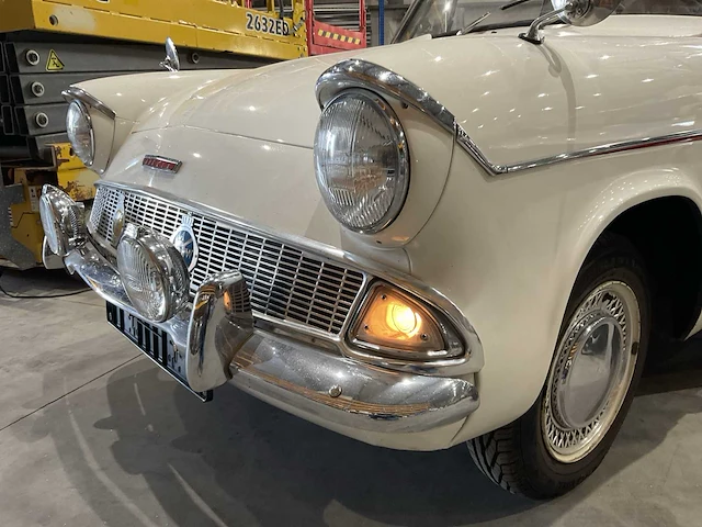 Ford - anglia sportsman - oldtimer - afbeelding 24 van  30