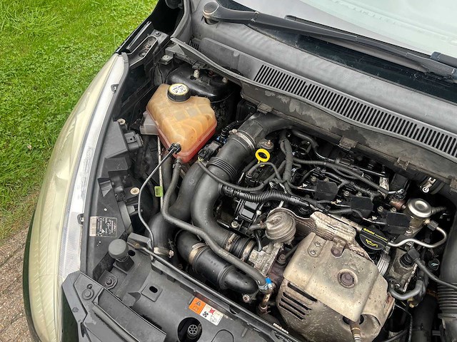 Ford - b-max - 1.0 ecob. titanium - 2013 - car - afbeelding 9 van  30