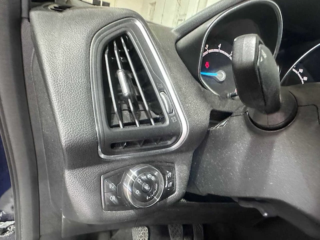 Ford - b-max - 1.0 ecob. titanium - j-277-kt - afbeelding 4 van  19