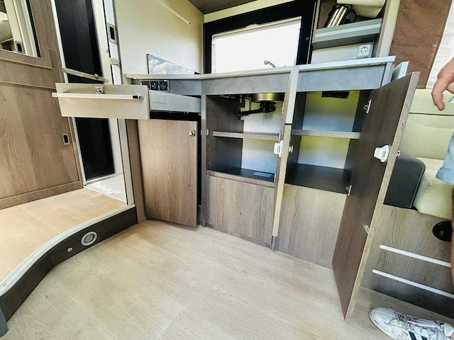 Ford - camper - trigano fd4 - camper - afbeelding 31 van  34