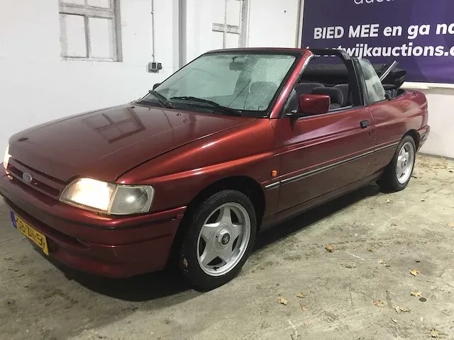 Ford - escort 1.6i cabriolet - sb-zh-59 - afbeelding 1 van  23