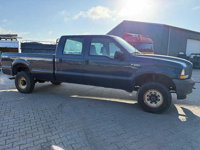 Ford - f-350 xl super duty - bedrijfswagen - afbeelding 19 van  22