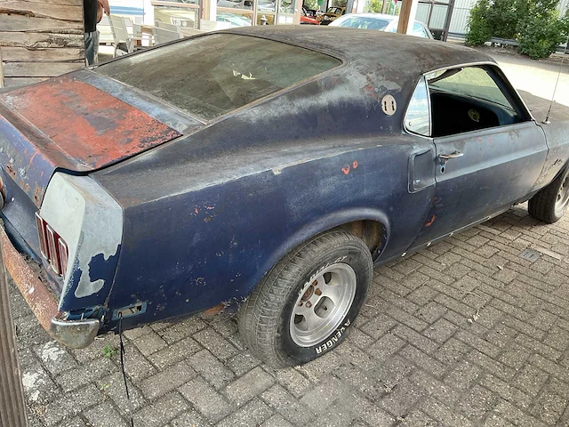 Ford - fastback - mustang fastback - oldtimer - afbeelding 4 van  9