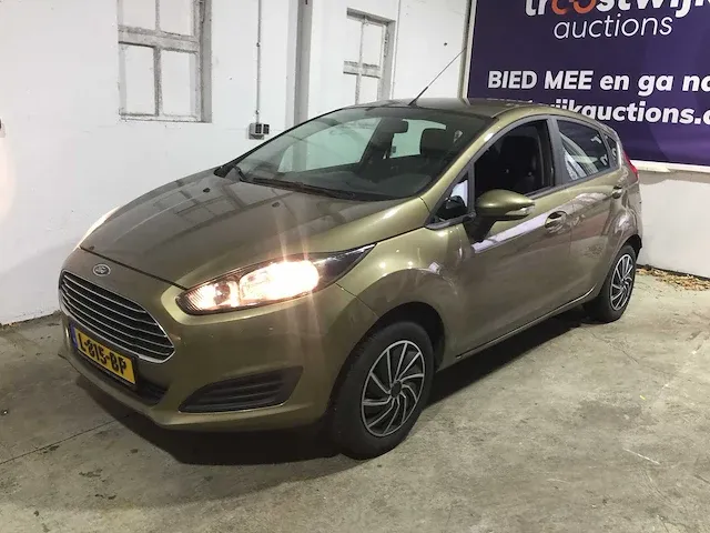 Ford - fiesta - 1.0 ecob. titanium x - l-815-bp - afbeelding 1 van  22