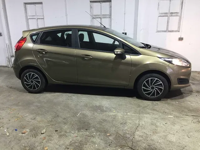 Ford - fiesta - 1.0 ecob. titanium x - l-815-bp - afbeelding 19 van  22
