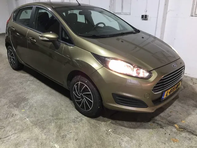 Ford - fiesta - 1.0 ecob. titanium x - l-815-bp - afbeelding 20 van  22