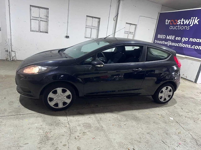 Ford - fiesta - 1.25 limited - 02-nrf-7 - afbeelding 11 van  18
