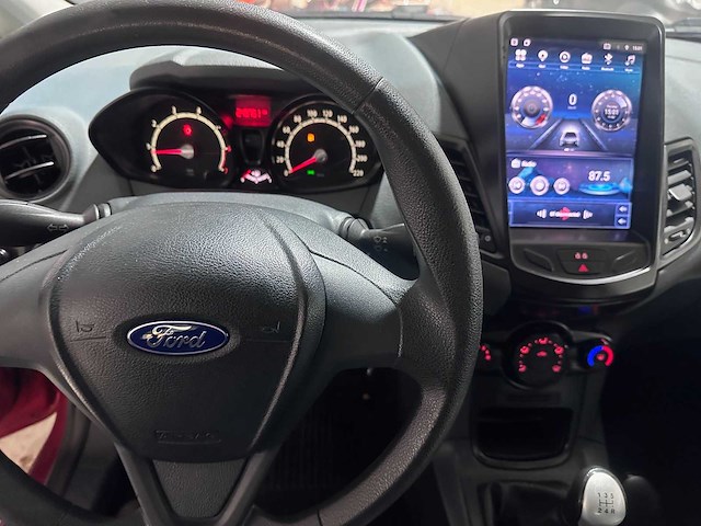 Ford - fiesta - 1.25 limited - 8-zln-36 - afbeelding 2 van  21