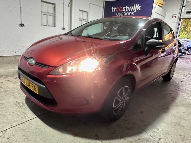 Ford - fiesta - 1.25 limited - 8-zln-36 - afbeelding 1 van  21