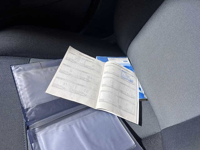 Ford - fiesta - 1.25 limited - 8-zln-36 - afbeelding 14 van  21